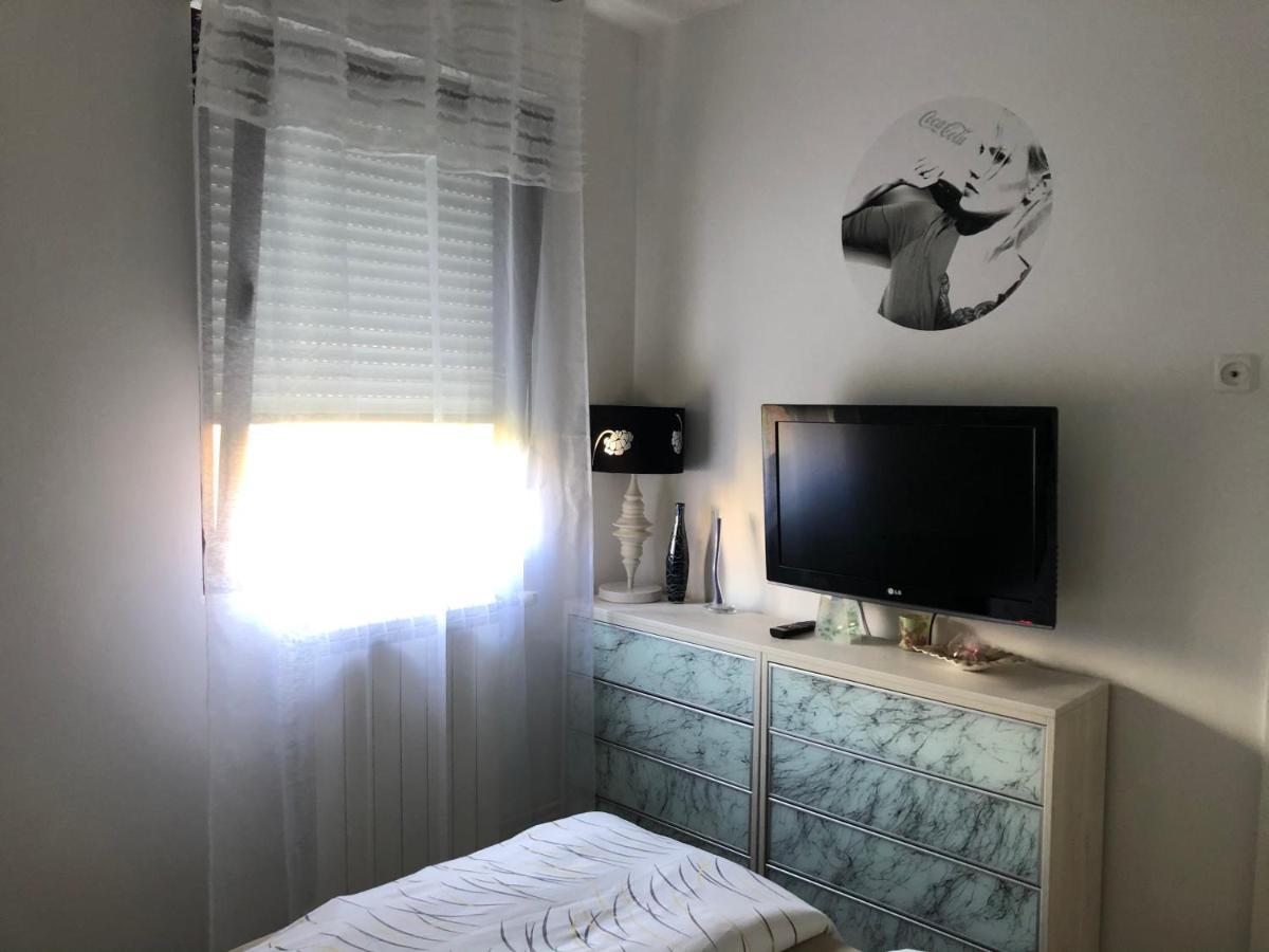 Apartment Sweet Dreams-Close To Zoo,Dinamo Stadium And The City Center ซาเกร็บ ภายนอก รูปภาพ