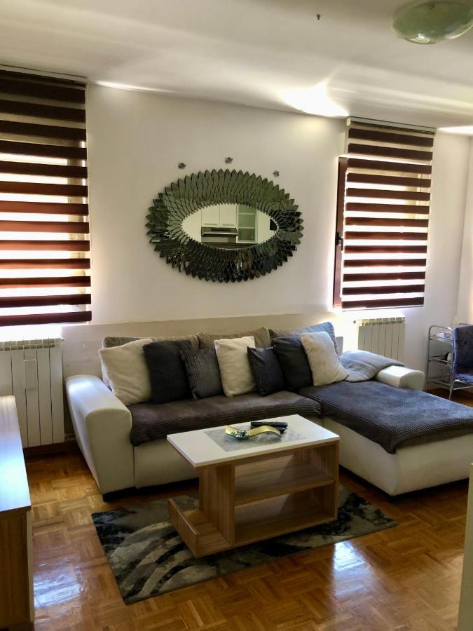 Apartment Sweet Dreams-Close To Zoo,Dinamo Stadium And The City Center ซาเกร็บ ภายนอก รูปภาพ