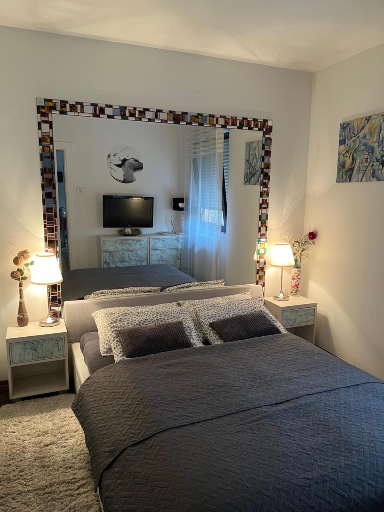 Apartment Sweet Dreams-Close To Zoo,Dinamo Stadium And The City Center ซาเกร็บ ภายนอก รูปภาพ